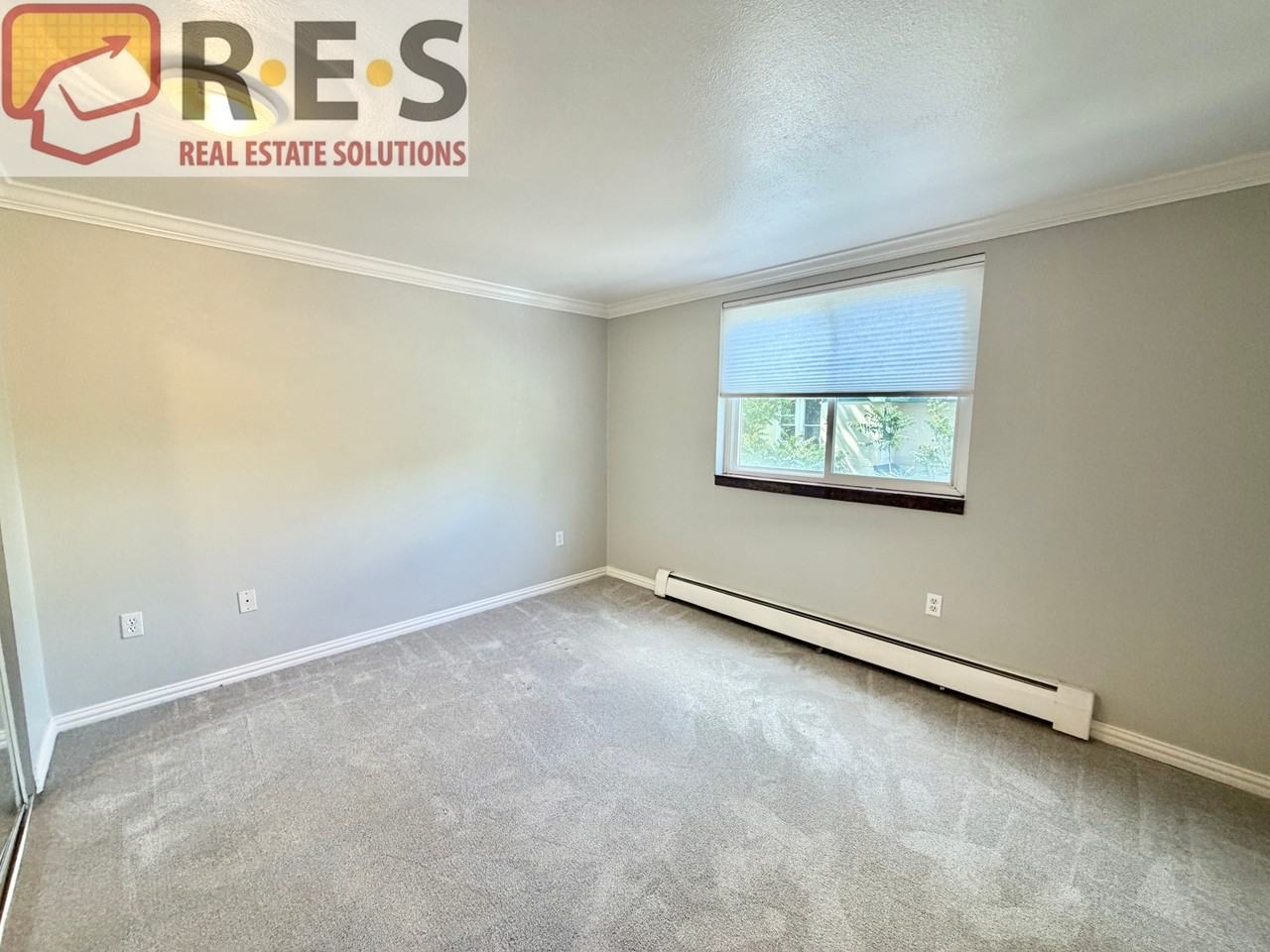 1125 N Washington St #301 - Photo 6 of 12