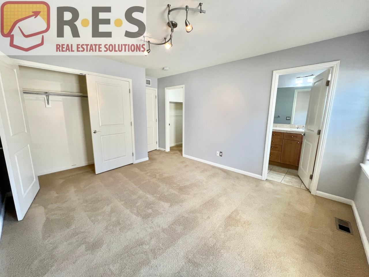 150 S Harrison St #107 - Photo 7 of 14