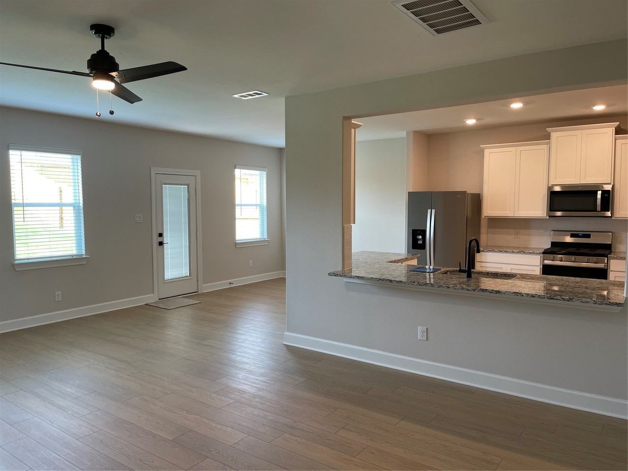 1411 Windermere Way - Photo 7 of 23