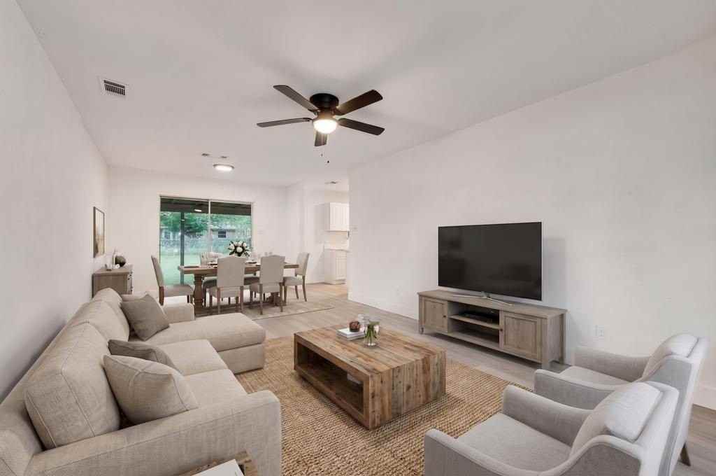 6048 Hillcrest Dr - Photo 5 of 26