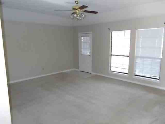 3950 Trinity Ln - Photo 2 of 12