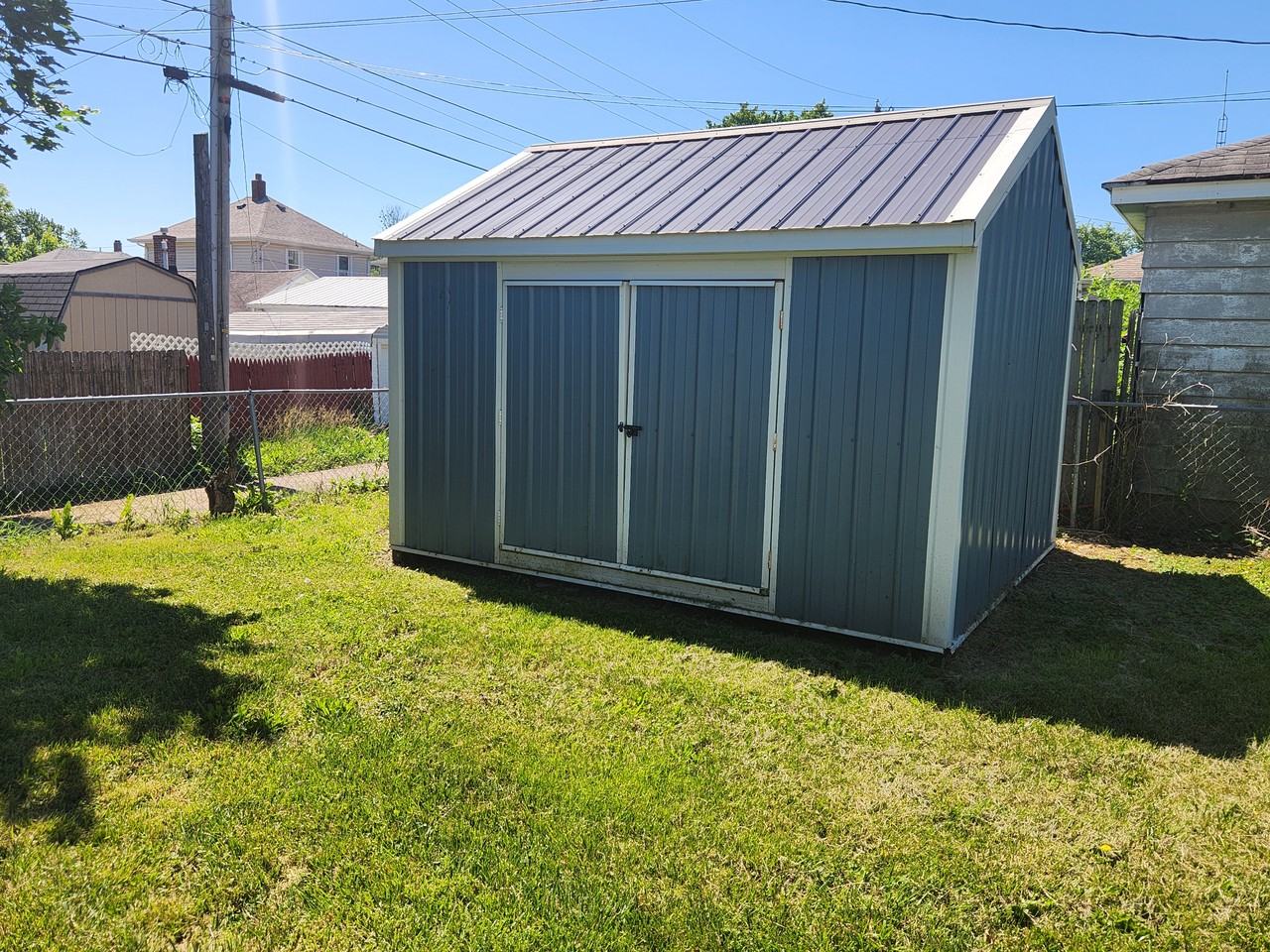 609 Michigan Ave - Photo 3 of 19