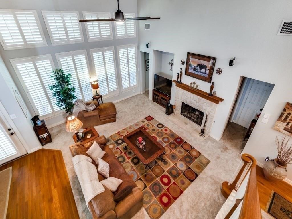 4717 Largo Dr - Photo 3 of 28