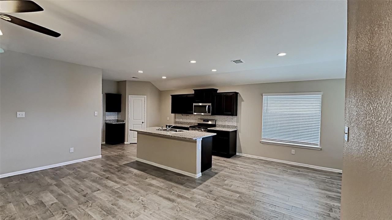 8304 Burma Dr - Photo 2 of 15