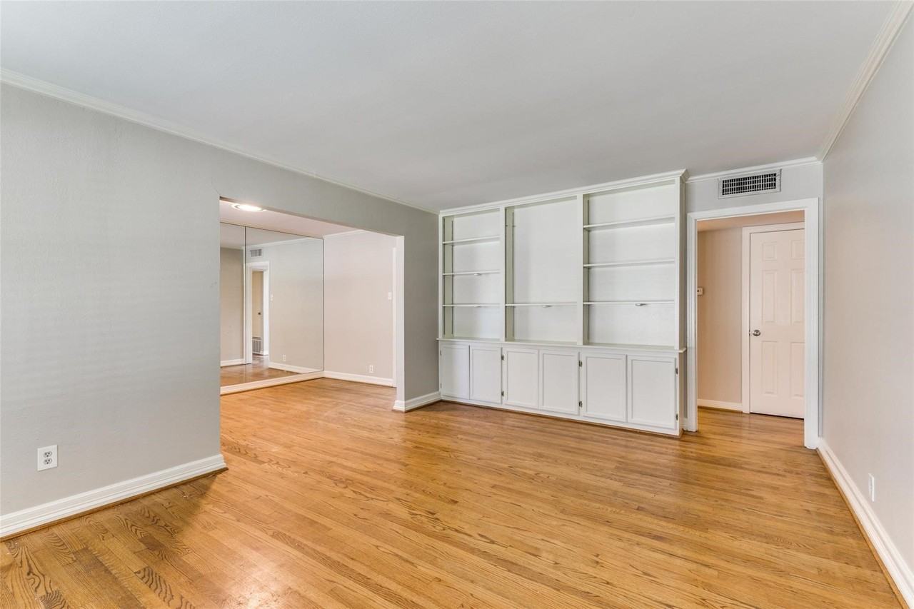 6545 Winton St - Photo 2 of 24