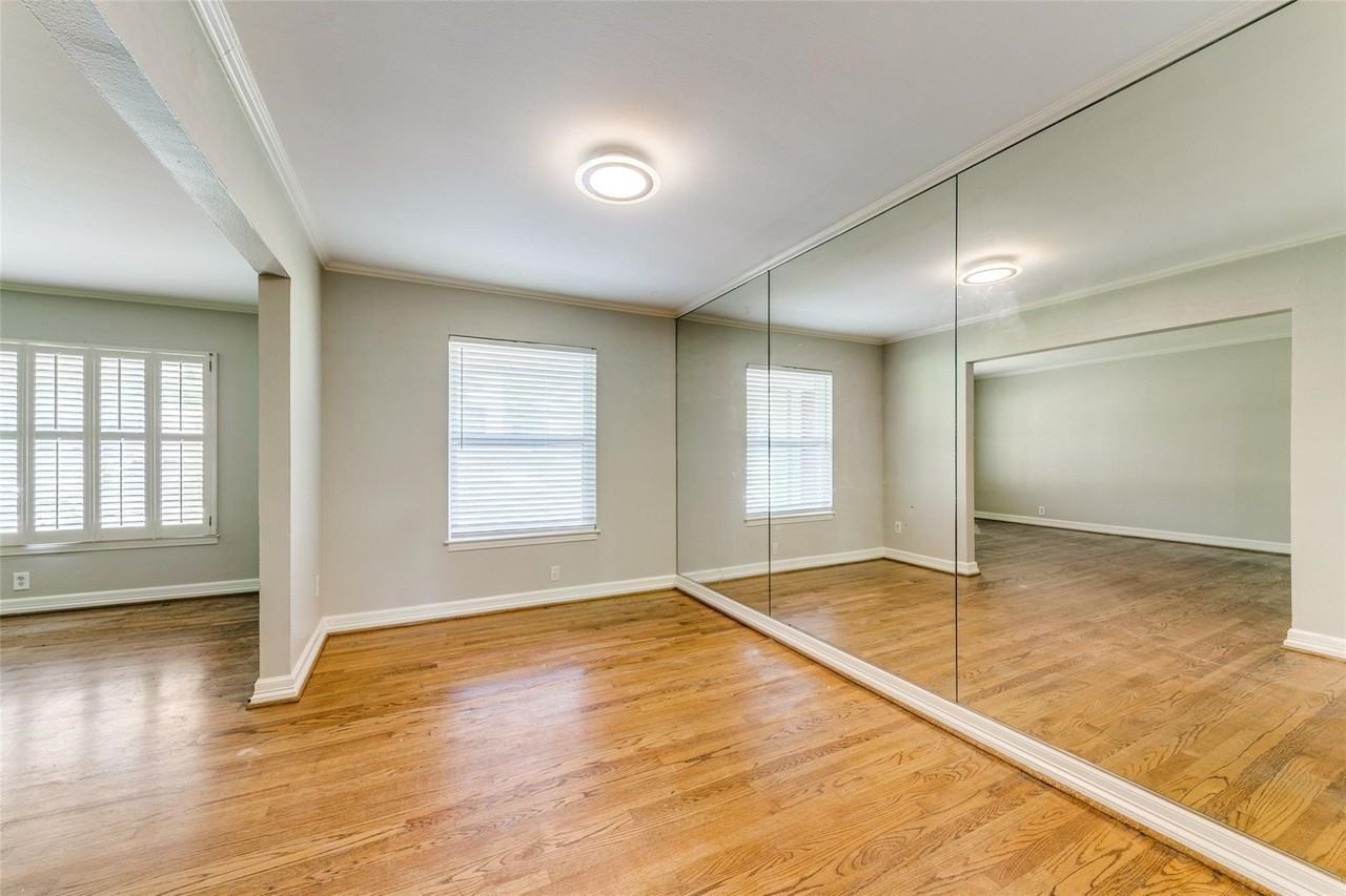 6545 Winton St - Photo 6 of 24