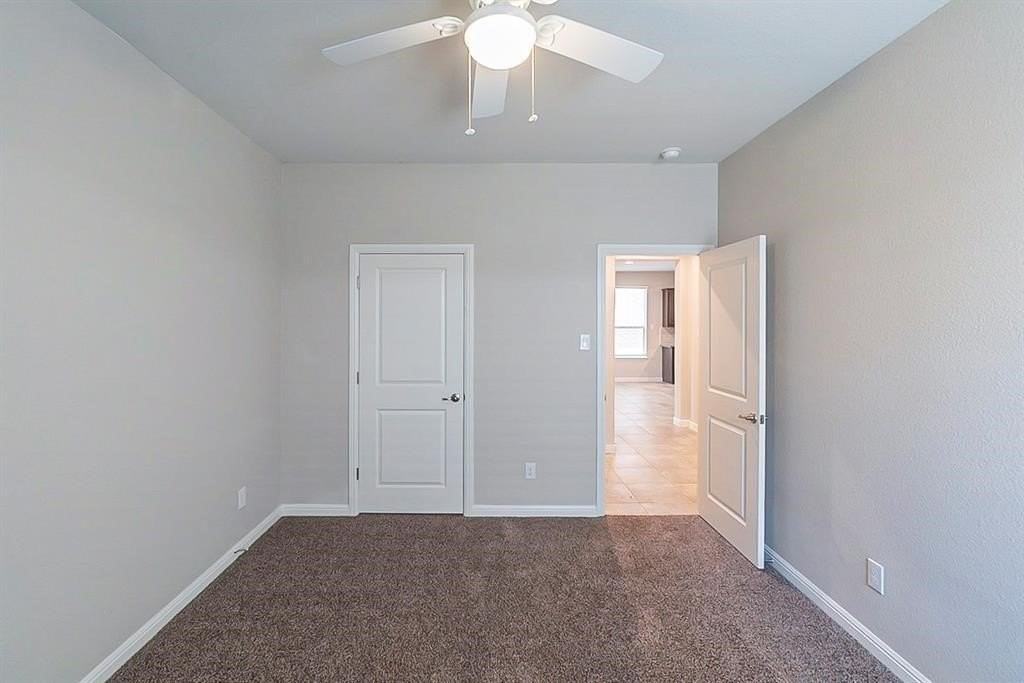 16141 Bronte Ln - Photo 2 of 18