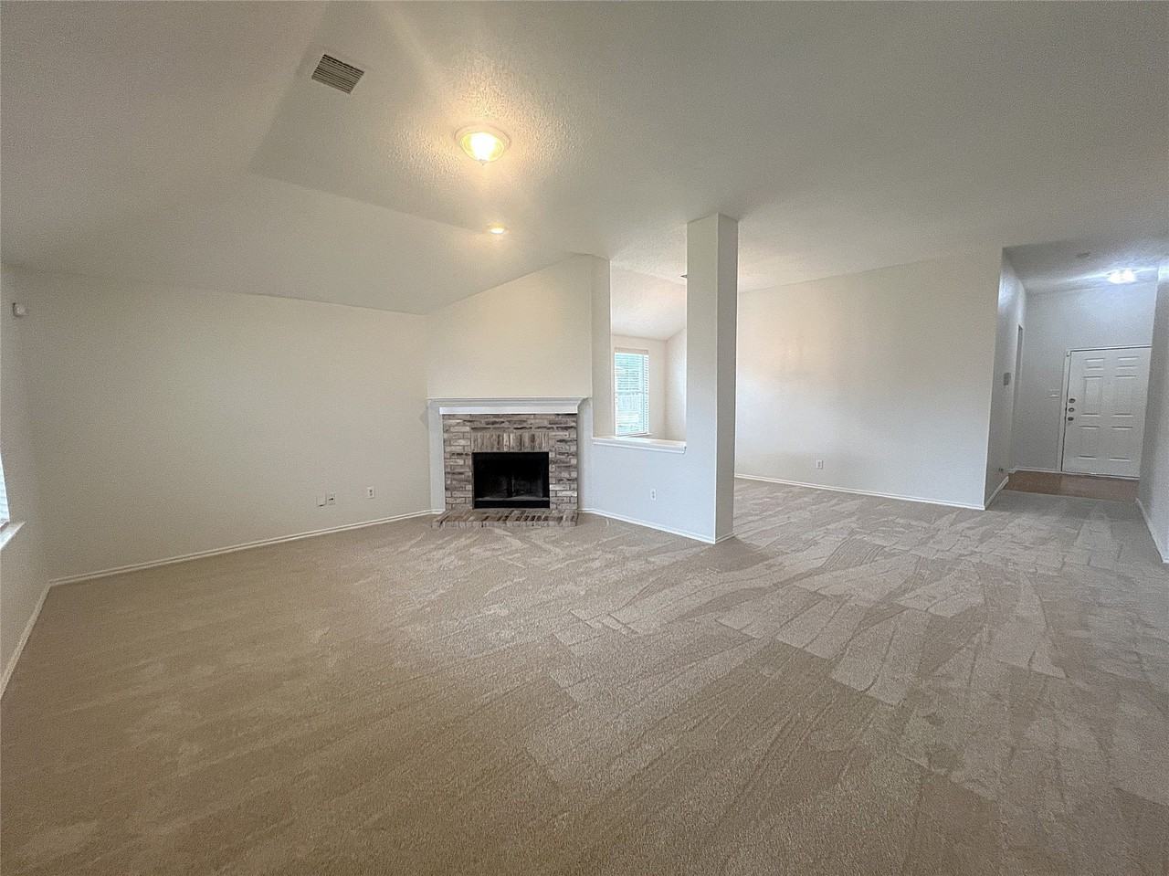 1616 Logan Dr - Photo 7 of 34