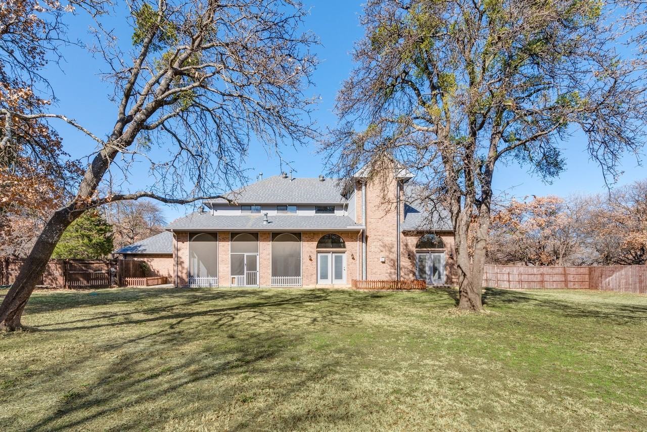 2420 Fawkes Ln - Photo 3 of 39