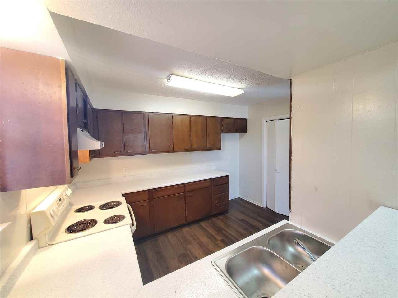 6605 Park Place Dr #A - Photo 2 of 6