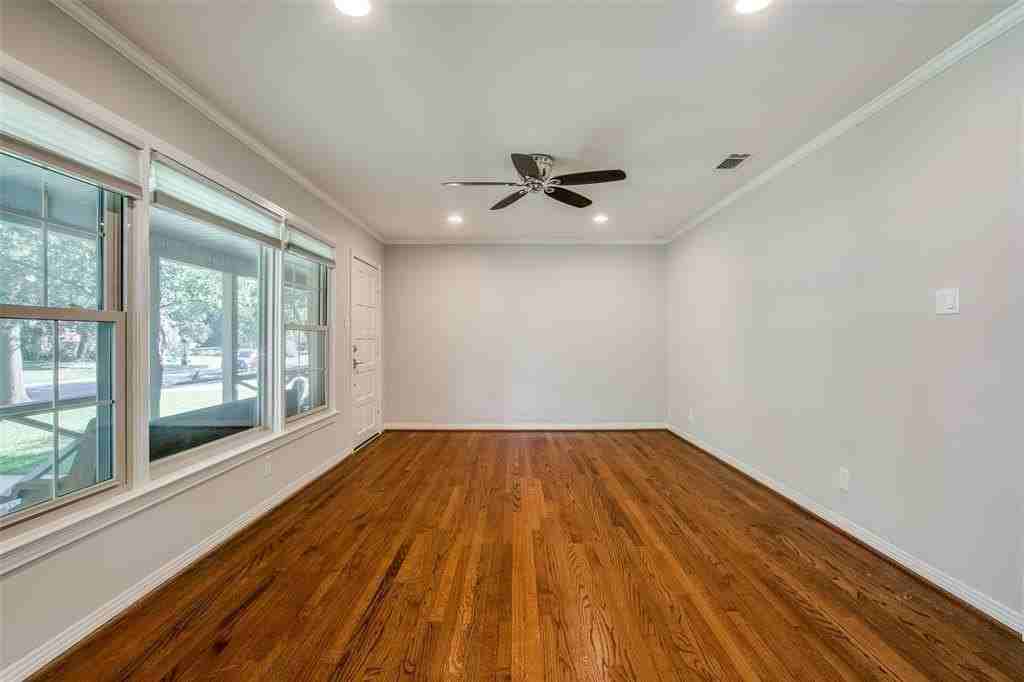 9208 San Fernando Way - Photo 3 of 11