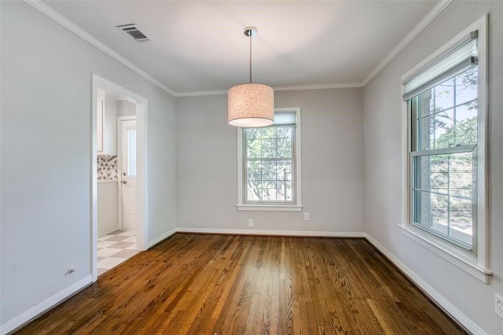 9208 San Fernando Way - Photo 5 of 11