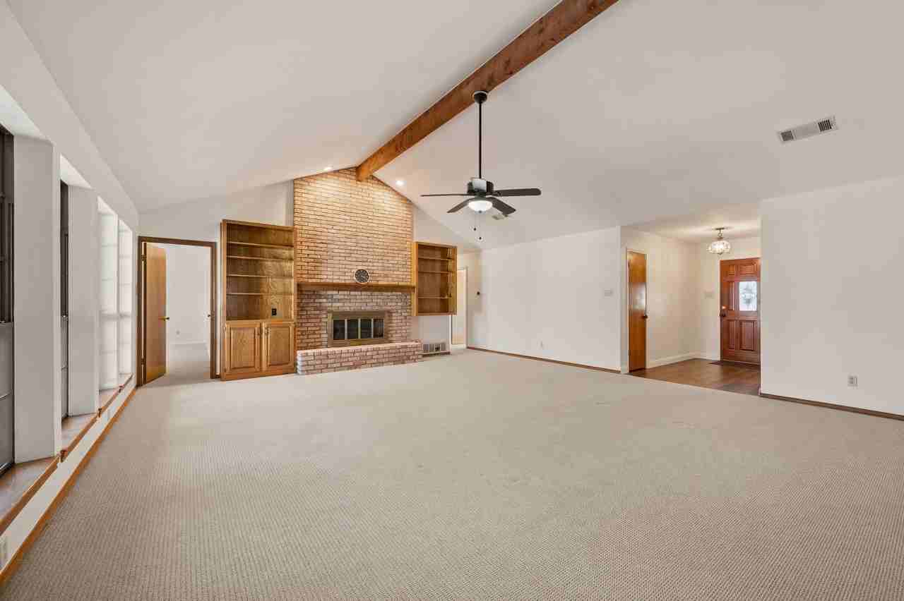 507 Crestview Dr - Photo 7 of 29