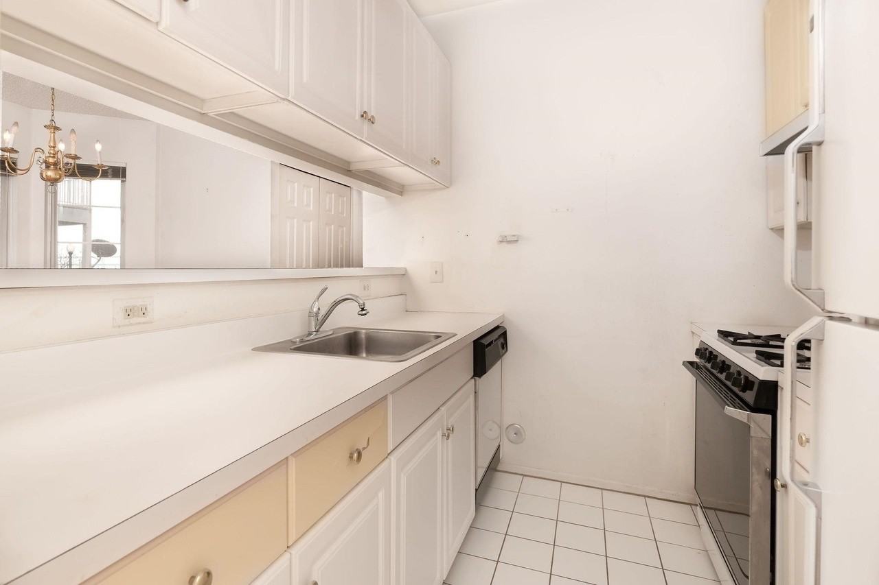 119 Cottonwood St - Photo 5 of 15
