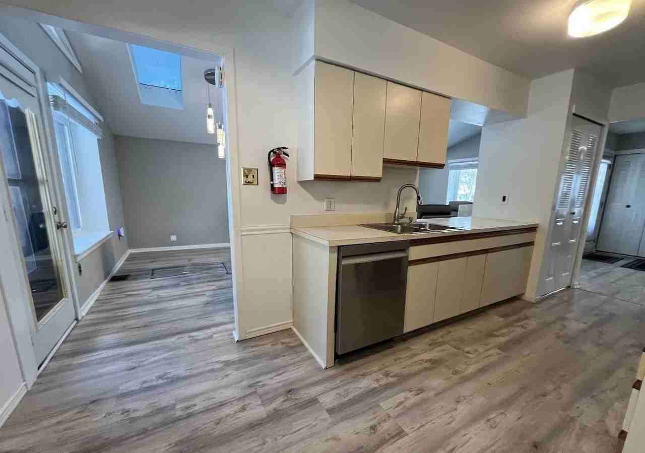 106 Avignon Way - Photo 6 of 22