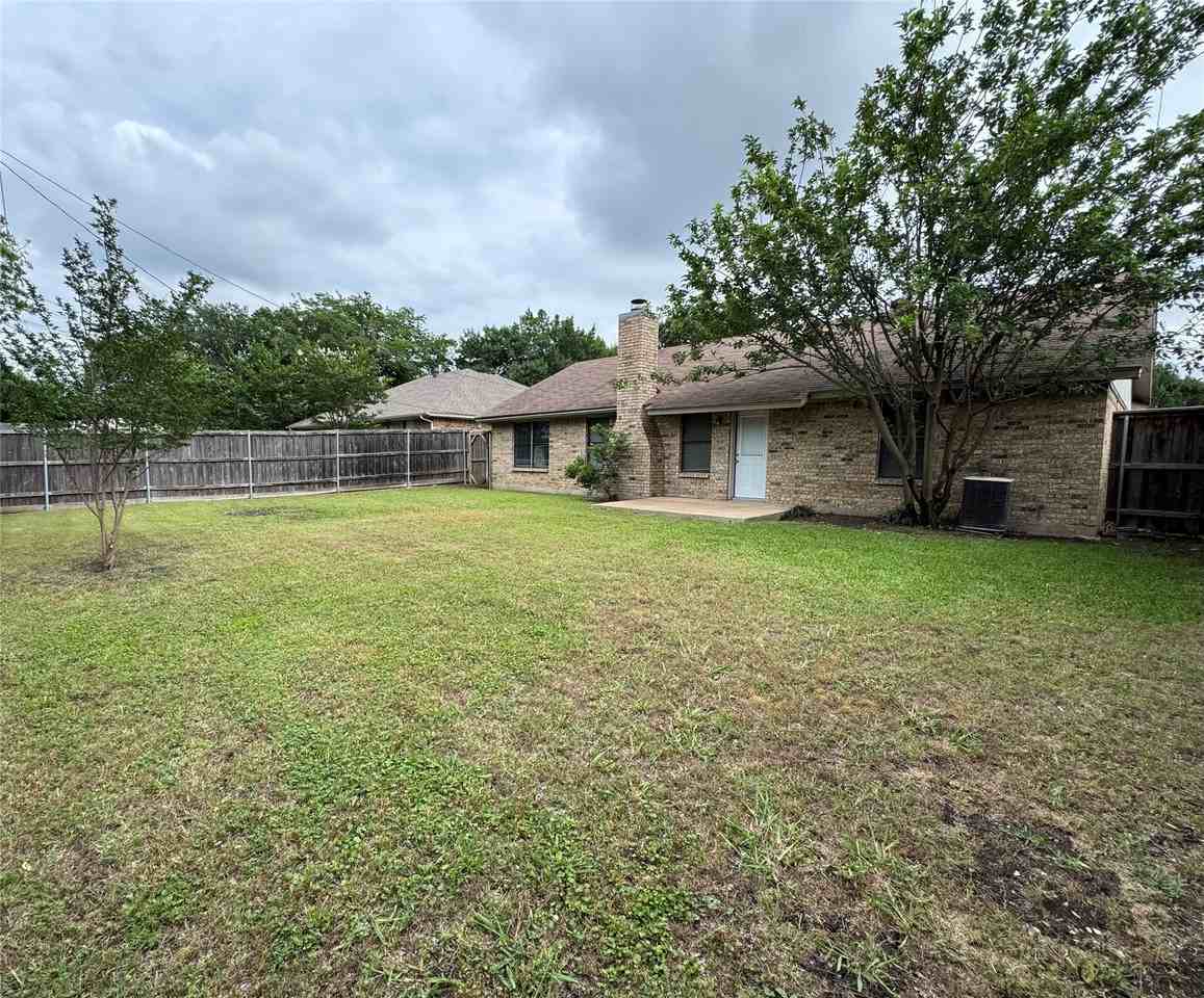 6629 High Lawn Ter - Photo 4 of 24