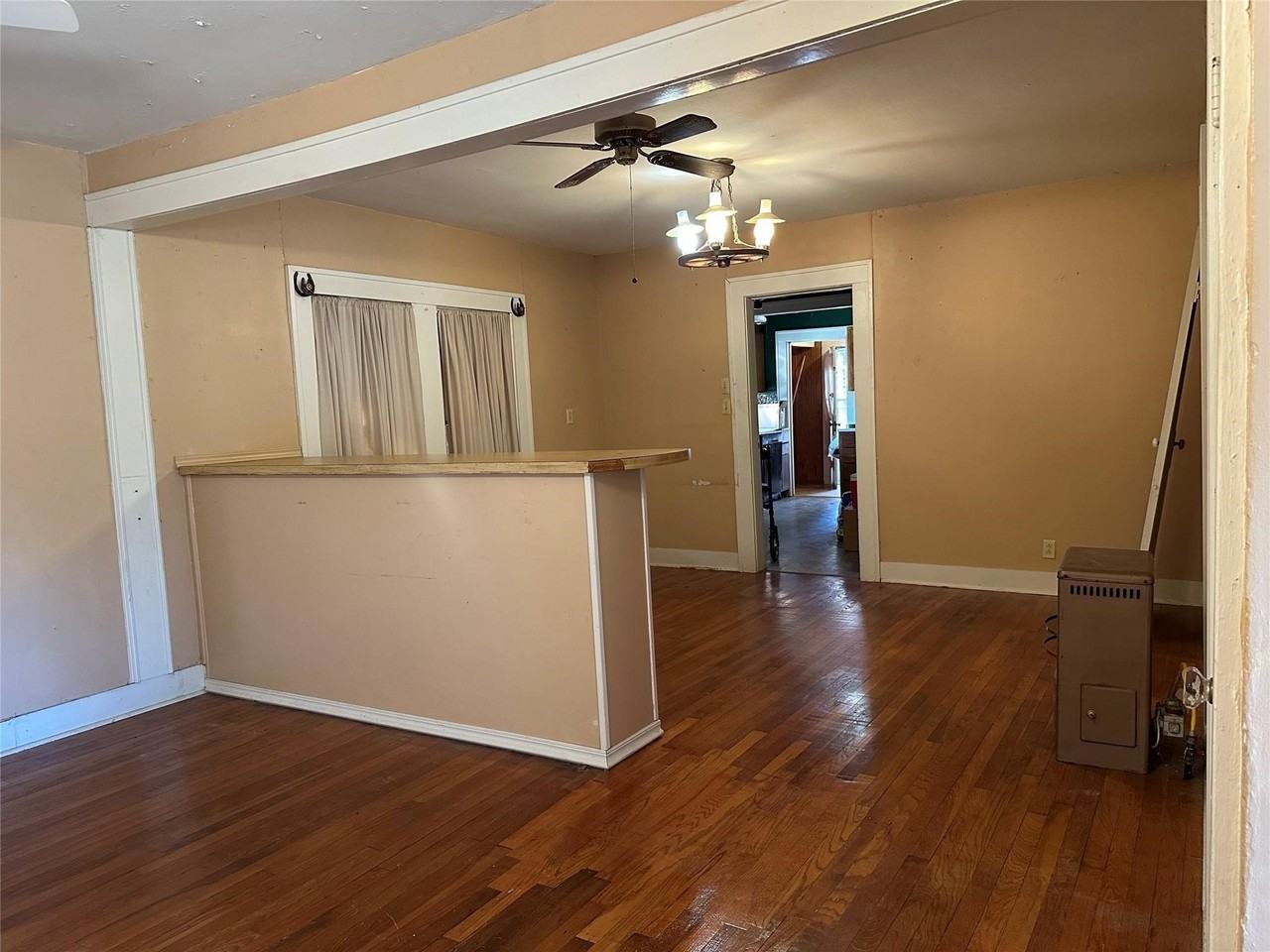 11101 County Road 228 - Photo 4 of 18