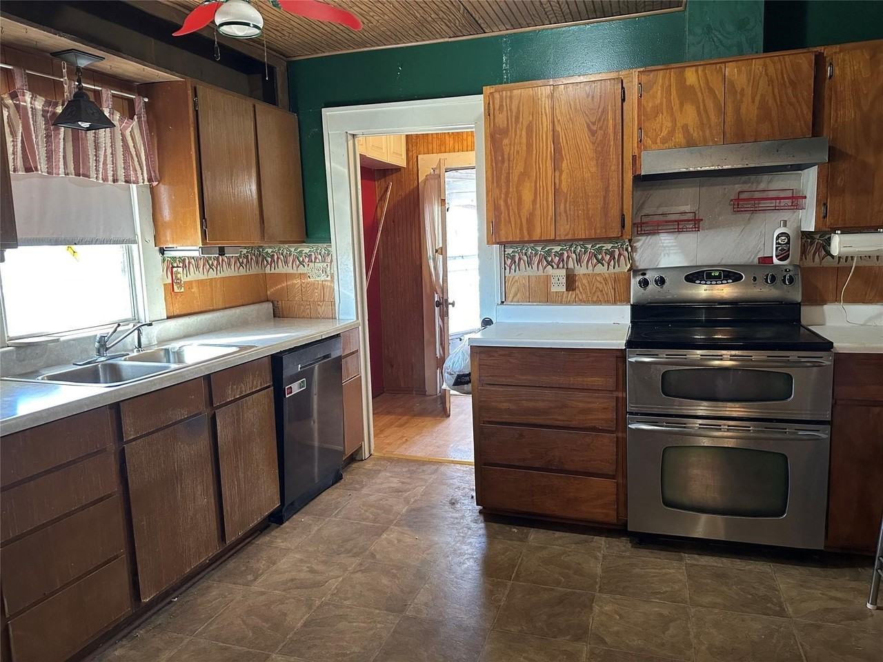 11101 County Road 228 - Photo 5 of 18
