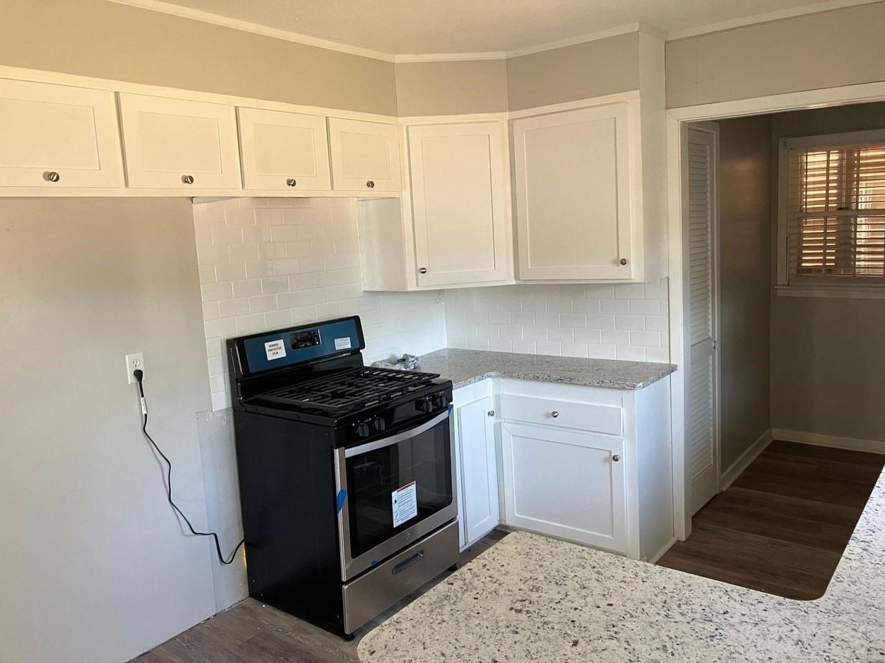 3702 Wilshire Dr - Photo 7 of 12