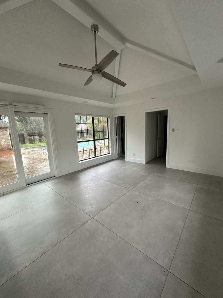 910 Emerald Blvd - Photo 7 of 30