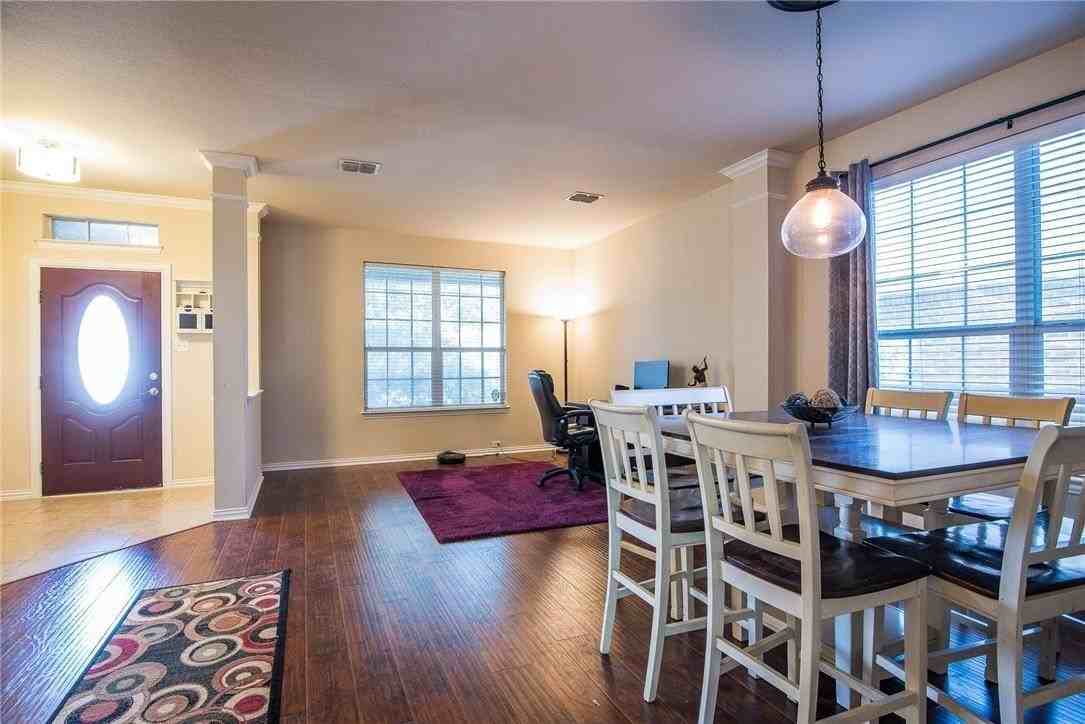 1412 Kittyhawk Dr - Photo 2 of 28