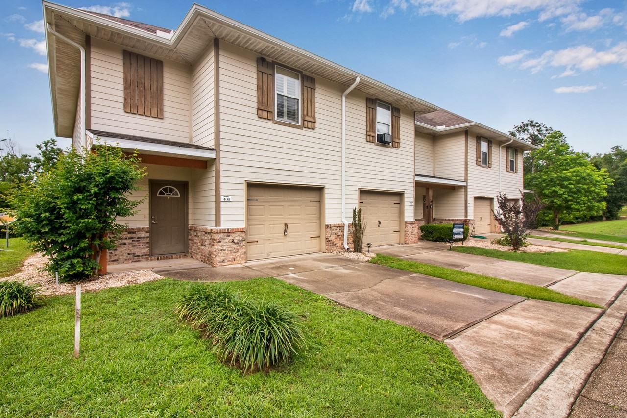 408 Arbor Lake Dr