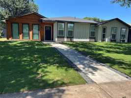 featured image of 3337 Whirlaway Rd