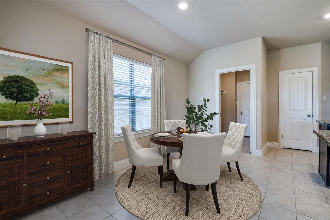 16308 Harwood Dr - Photo 7 of 25