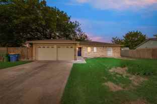 6013 Barry Dr - Photo 1 of 1