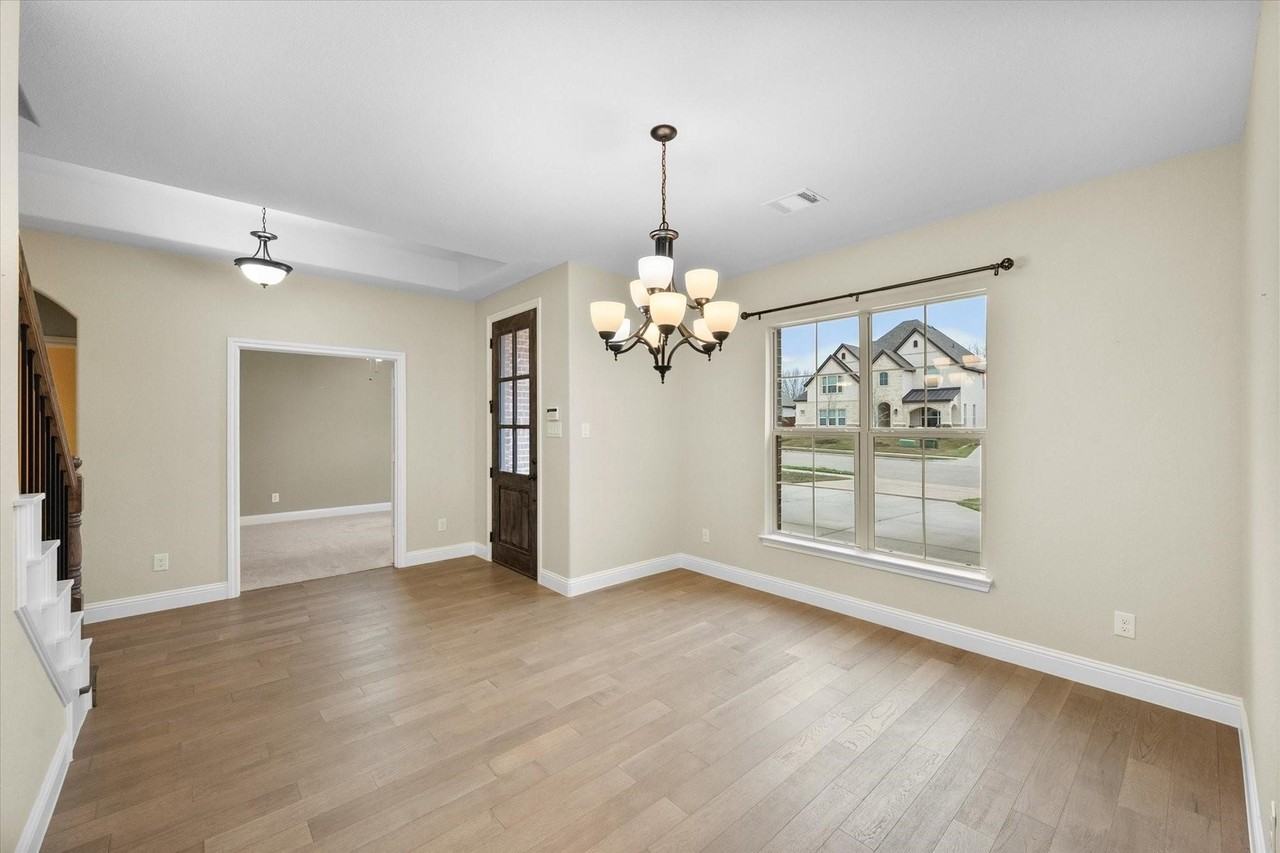 4434 Verbena St - Photo 6 of 38
