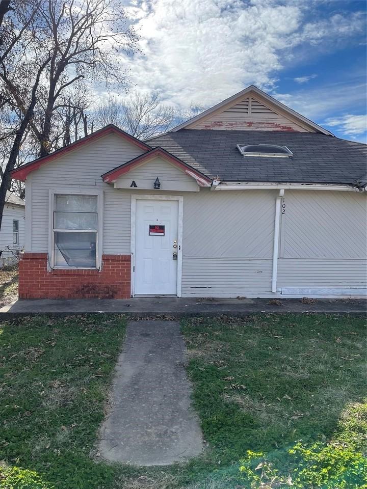 120 W Heron St - Photo 2 of 13