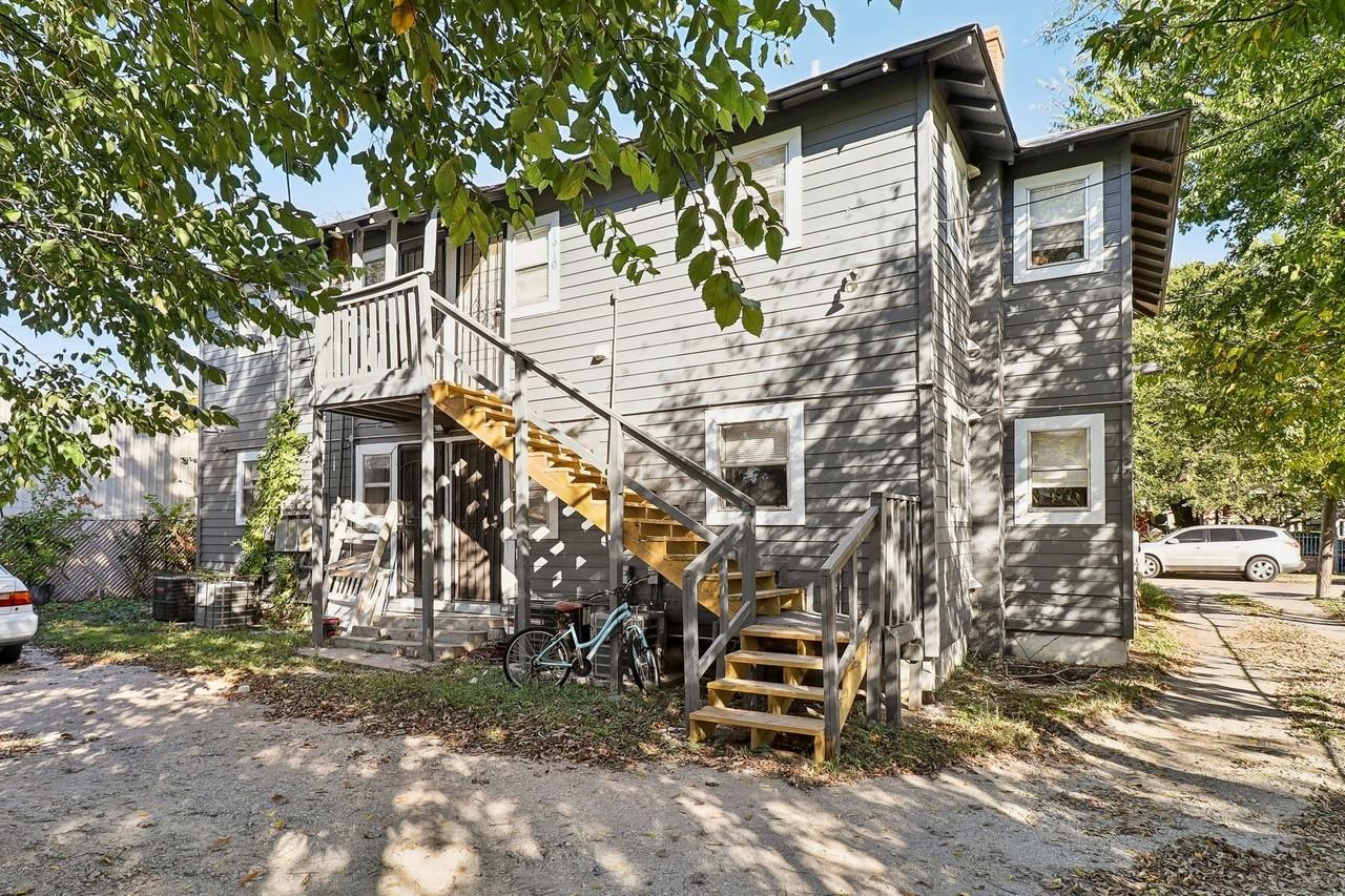 1908 Grainger St - Photo 2 of 2