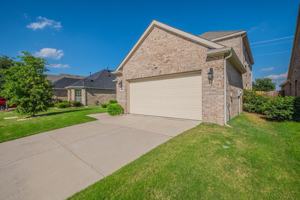 featured image of 2001 Lake Pine Dr