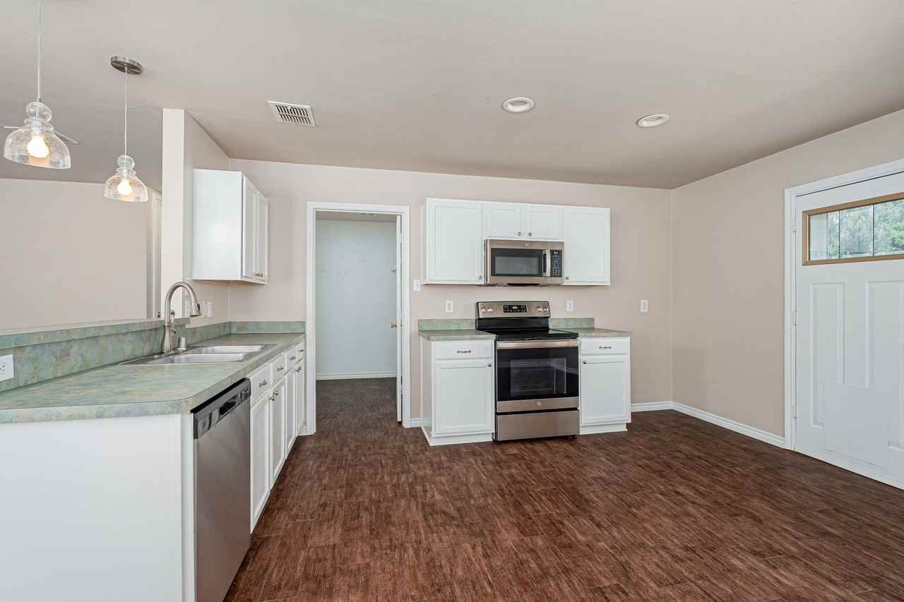 2503 Buckskin Dr - Photo 7 of 22