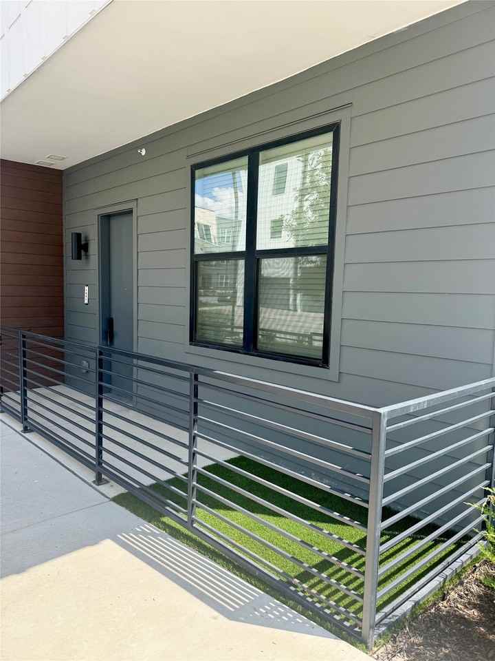 2100 Legacy Dr #1202