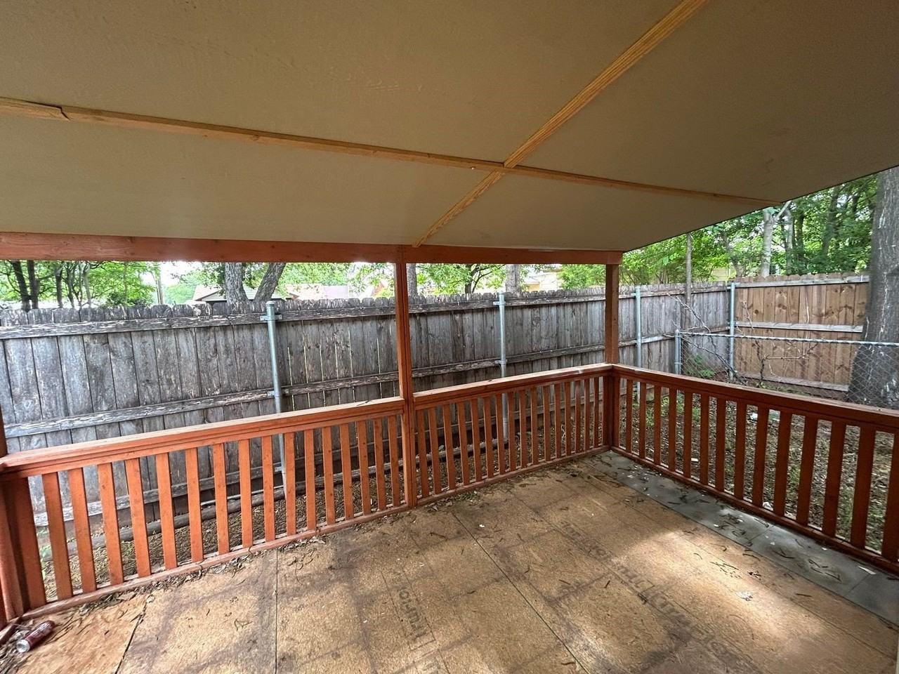 625 Larkin St - Photo 6 of 6