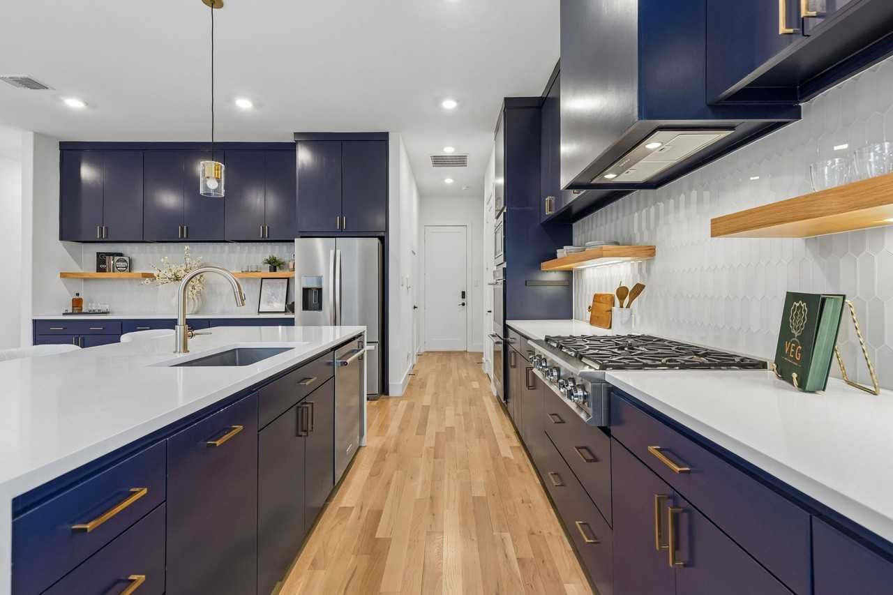 3959 Bowie Ln - Photo 6 of 18