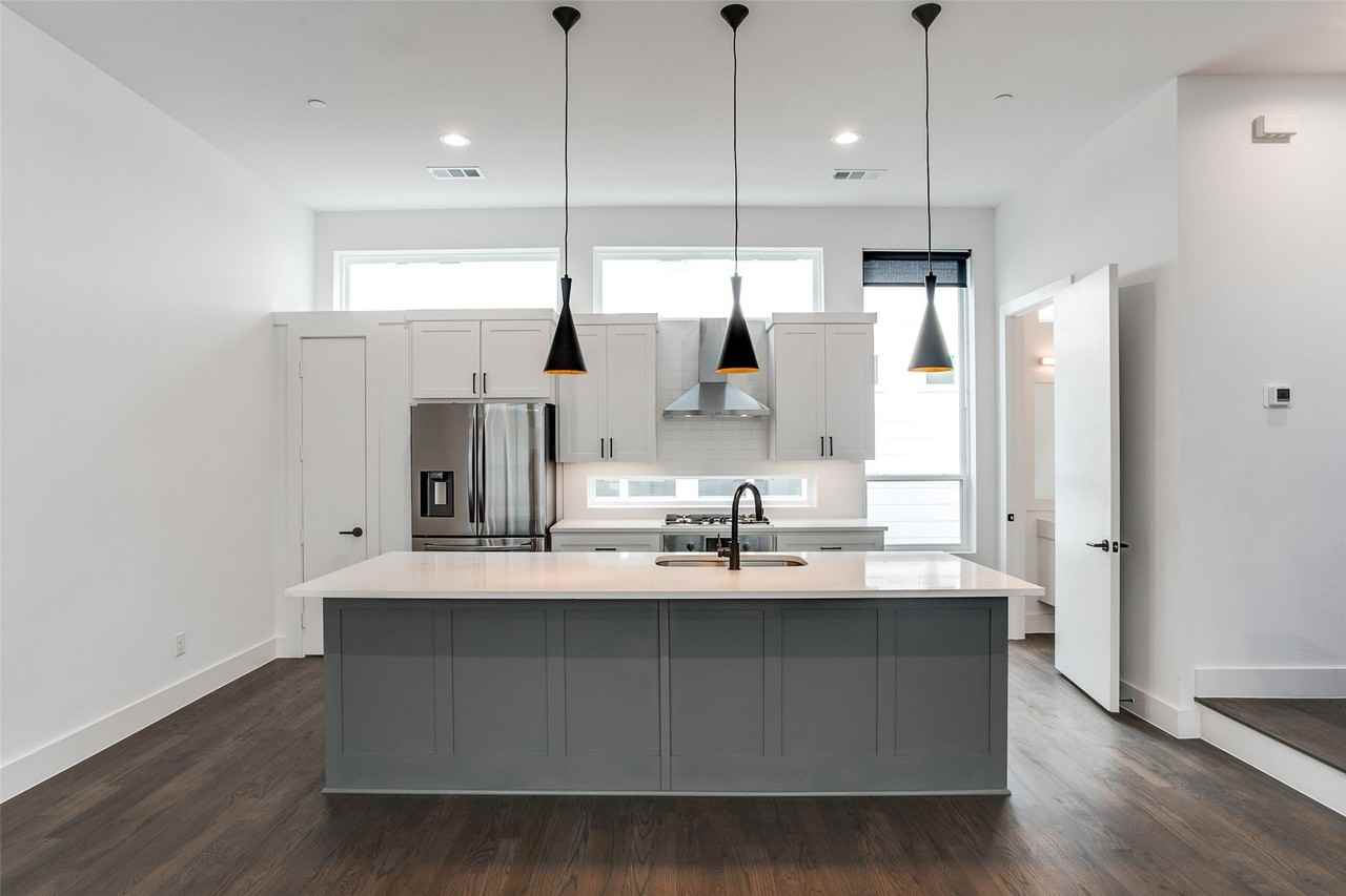 5714 Lindell Ave #103 - Photo 7 of 25