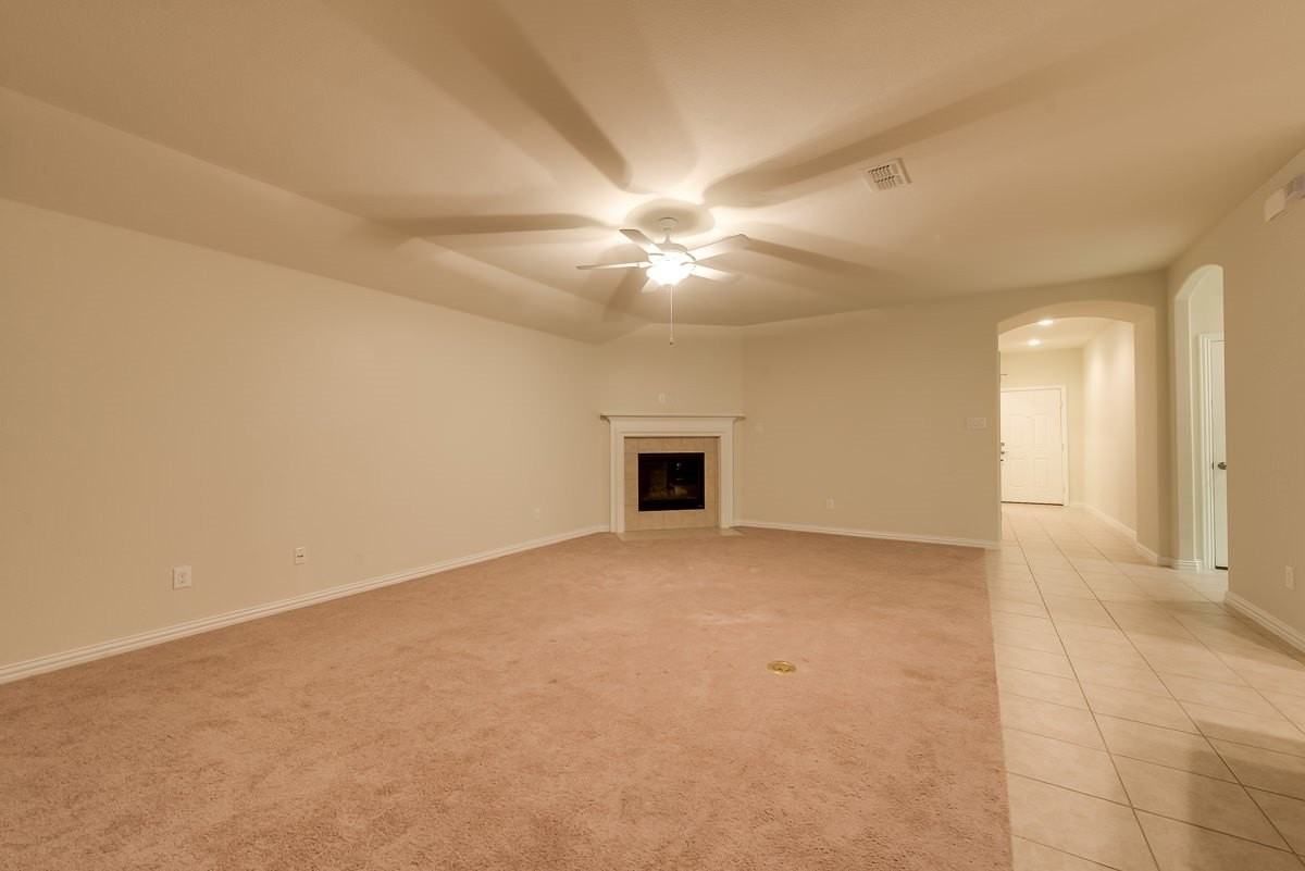 6812 Lighthouse Ln - Photo 6 of 27