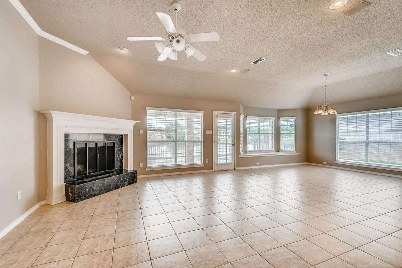 5930 River Bend Dr - Photo 6 of 38