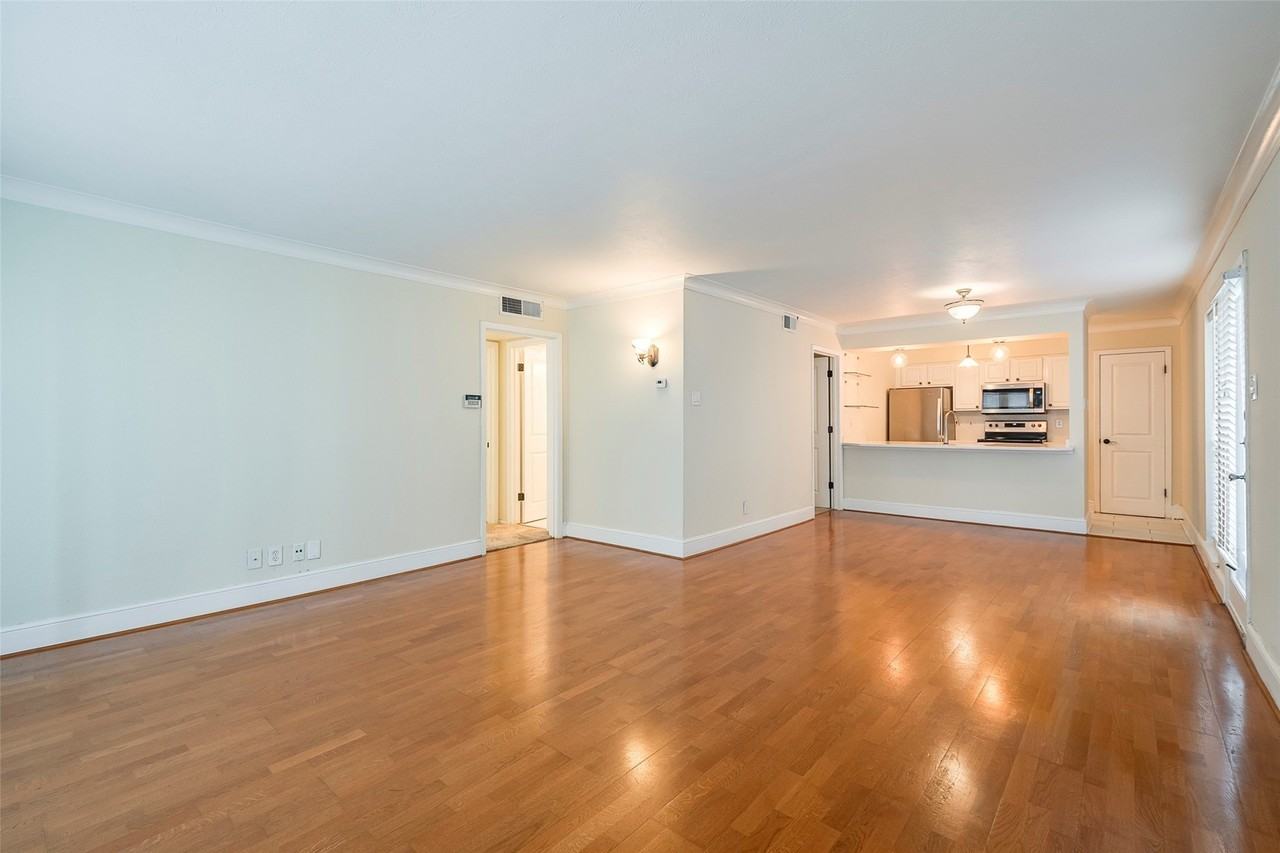 5907 E University Blvd #101 - Photo 5 of 16