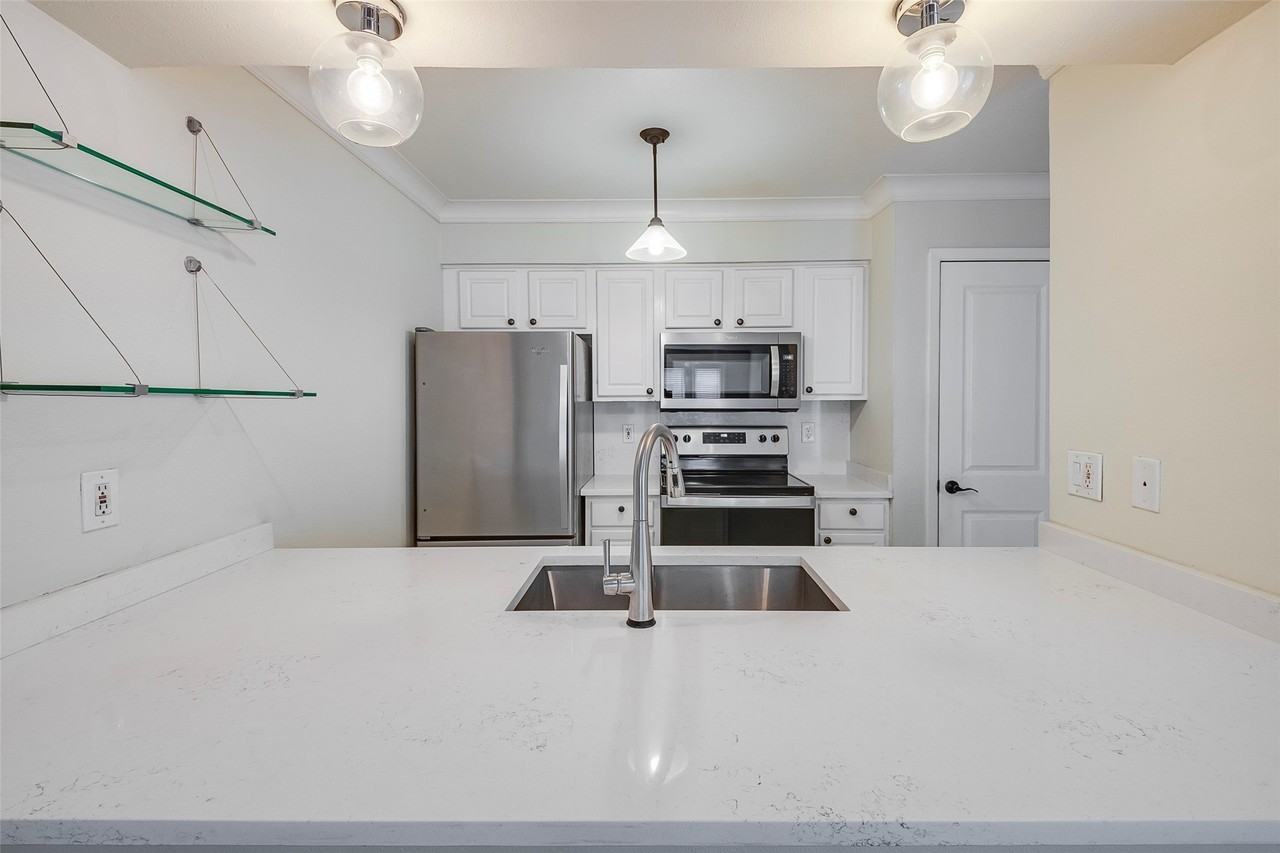 5907 E University Blvd #101 - Photo 7 of 16