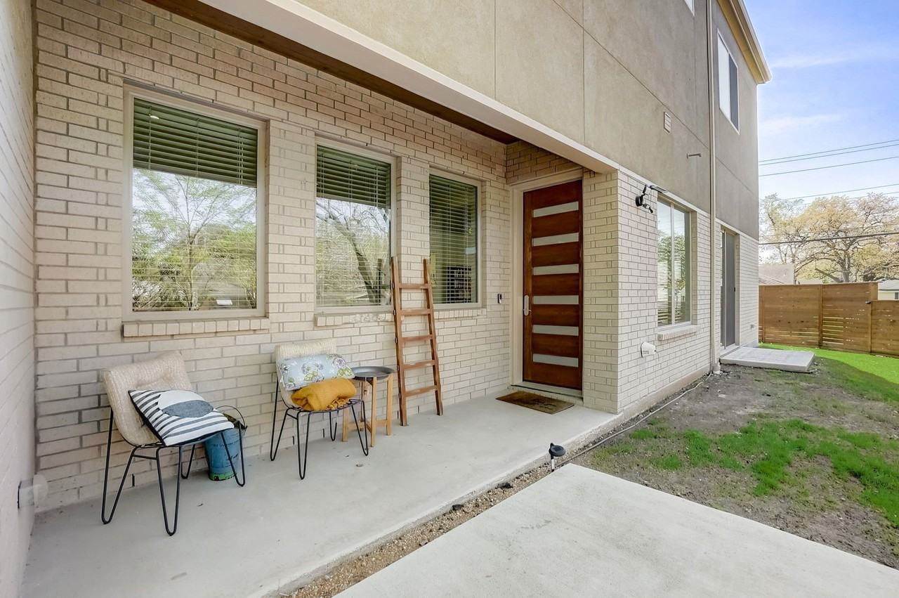 3312 Walchard Ct - Photo 4 of 37