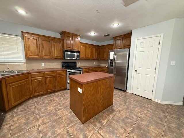 5409 Wagon Wheel Ave - Photo 6 of 21