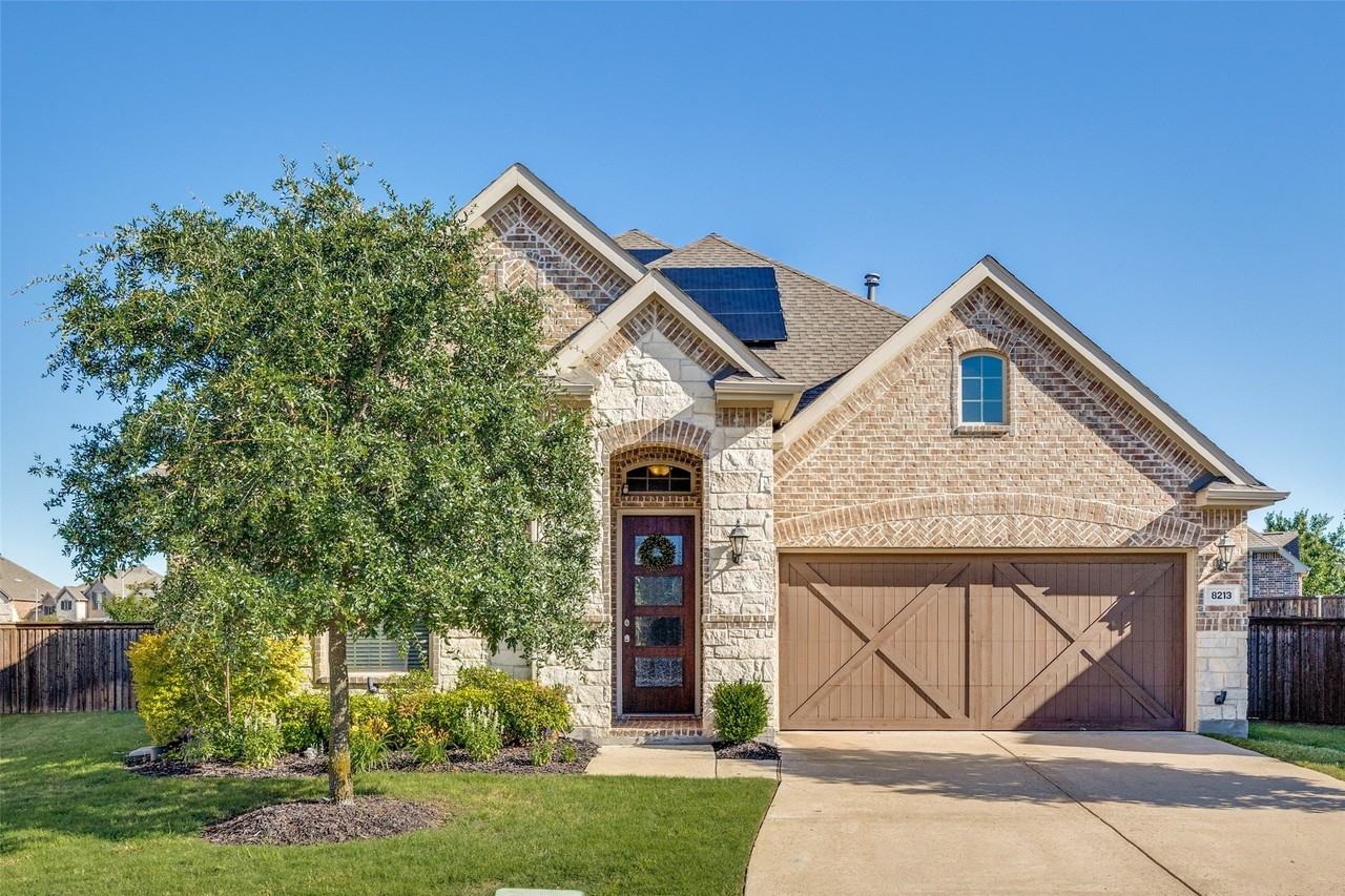 8213 Centipede Ct - Photo 2 of 25