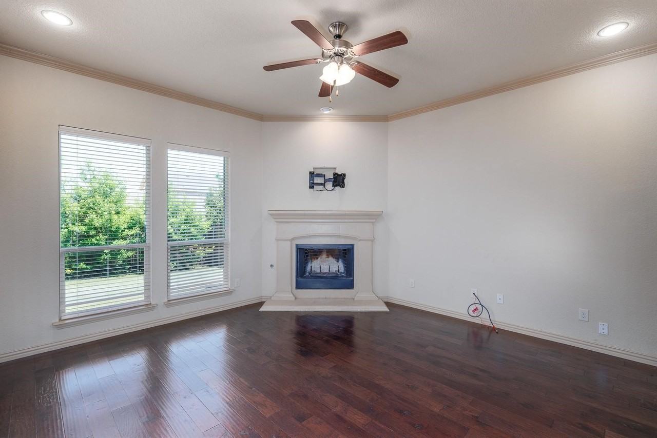11116 Davis Mountain Rd - Photo 4 of 13