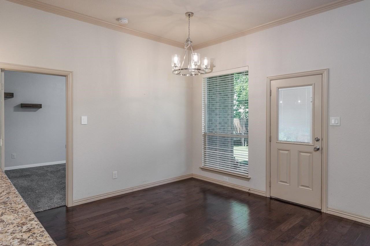11116 Davis Mountain Rd - Photo 7 of 13
