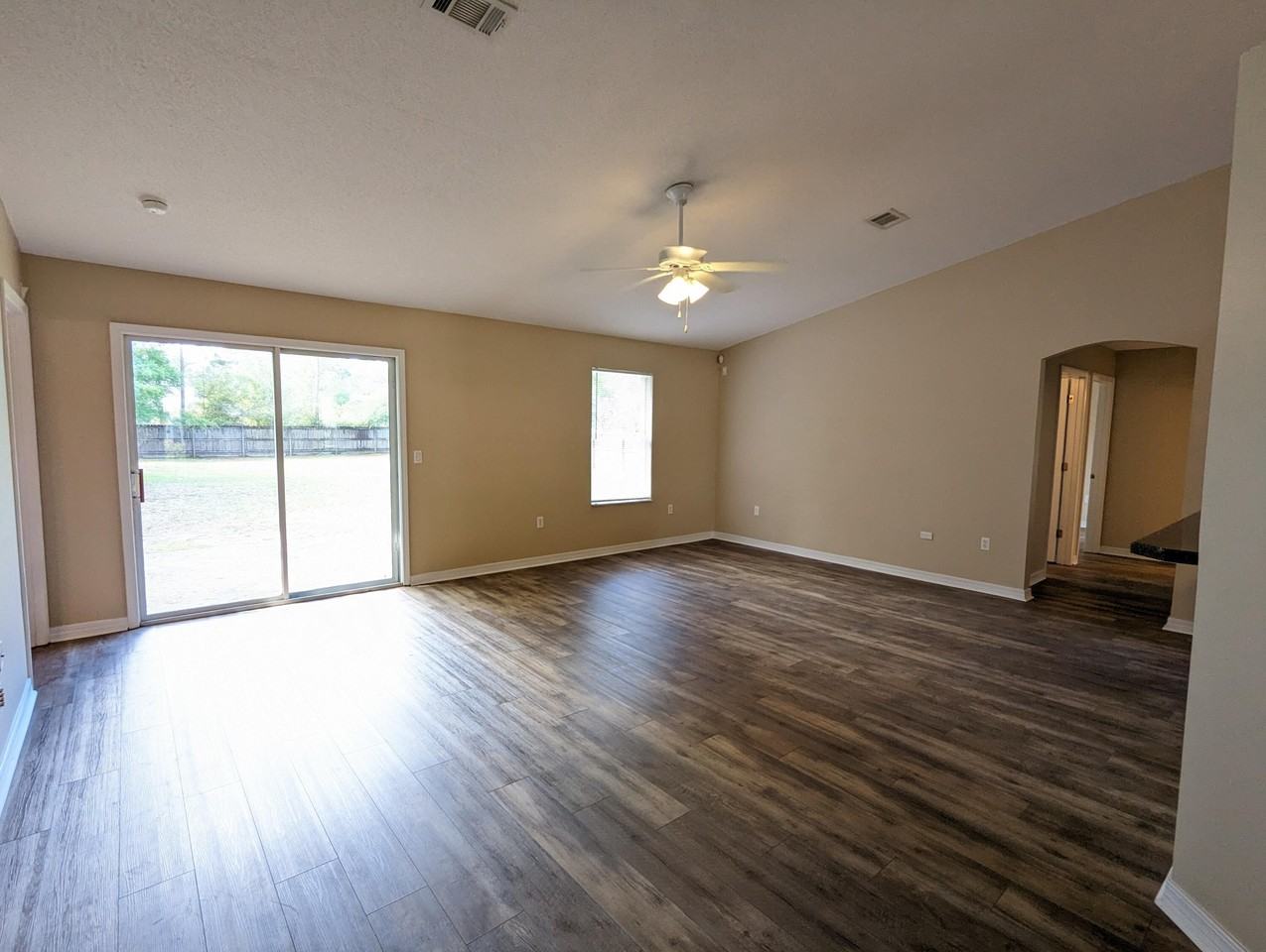 8237 Nevada St - Photo 3 of 21