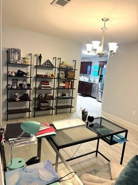 2416 Grouper Ct - Photo 5 of 15