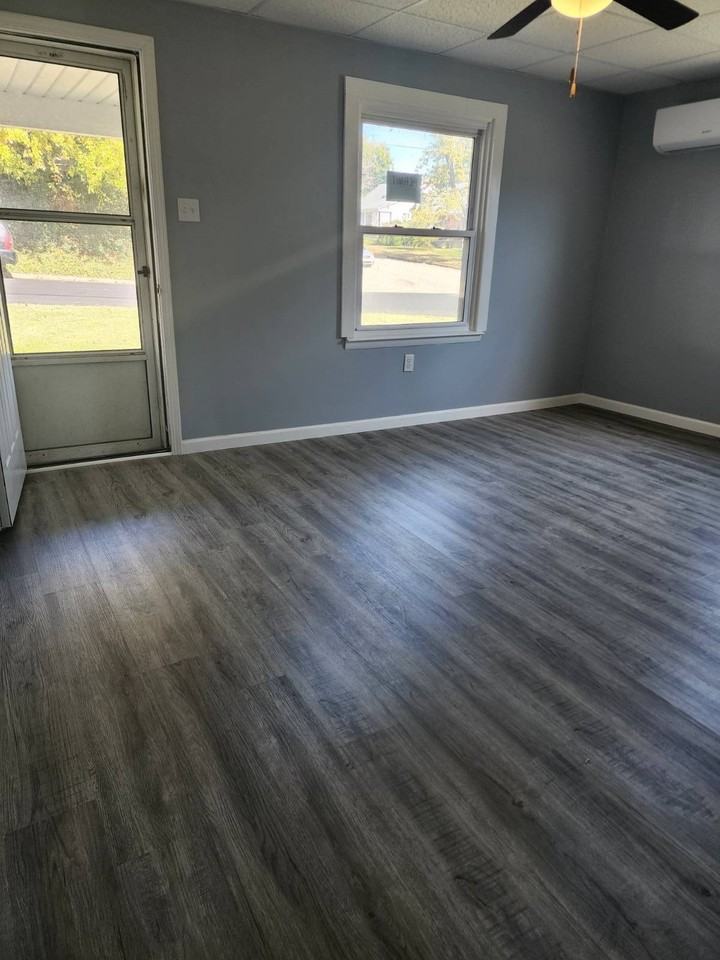 341 14th St - Photo 6 of 15